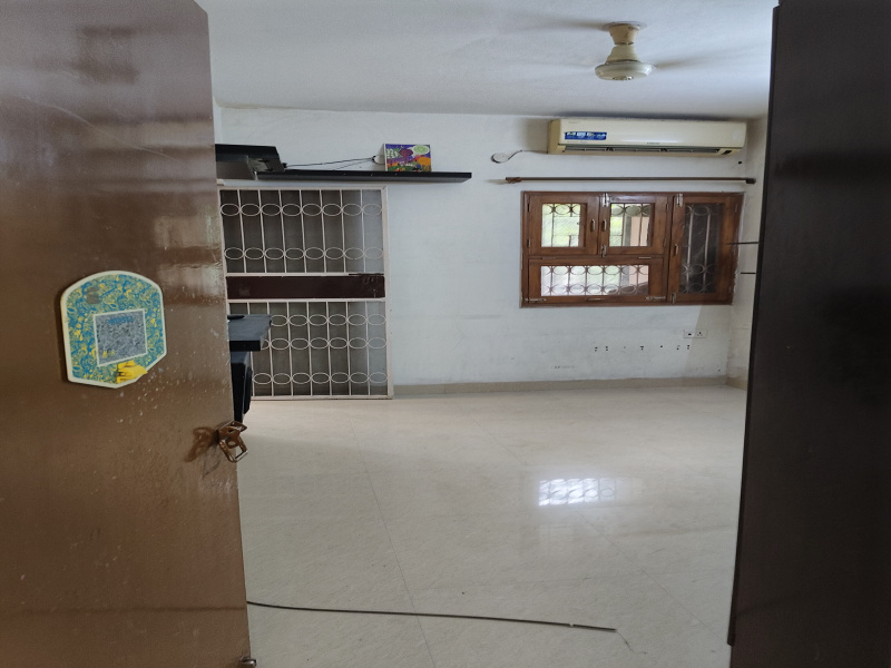 3 BHK Apartment 1800 Sq.ft. for Sale in Sector B Vasant Kunj, Delhi