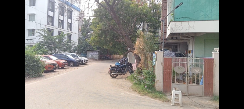  Commercial Land 3600 Sq.ft. for Sale in Thillai Nagar, Tiruchirappalli