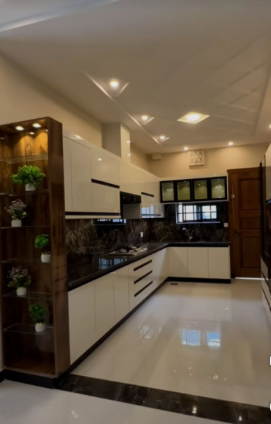 5 BHK House 2600 Sq.ft. for Sale in Kharar Kurali Road, Mohali