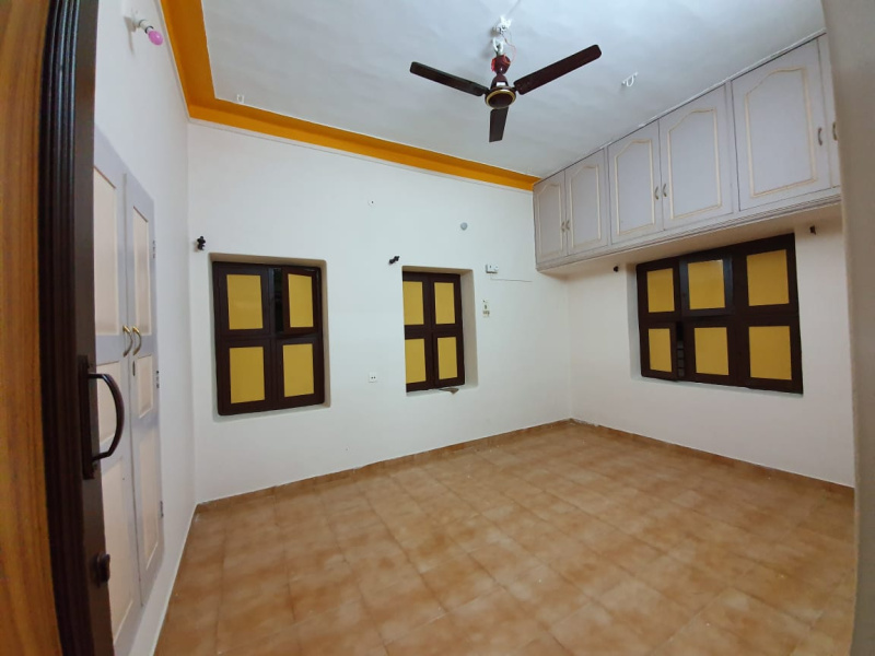  Office Space 1500 Sq.ft. for Rent in S S Colony, Madurai