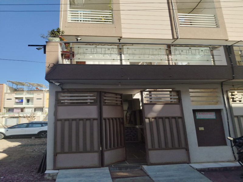 4 BHK House 1900 Sq.ft. for Sale in Mavdi, Rajkot