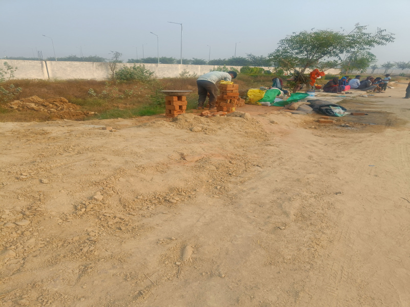  Residential Plot 105 Sq. Yards for Sale in Chhatikara Road, Chhatikara Road, Vrindavan