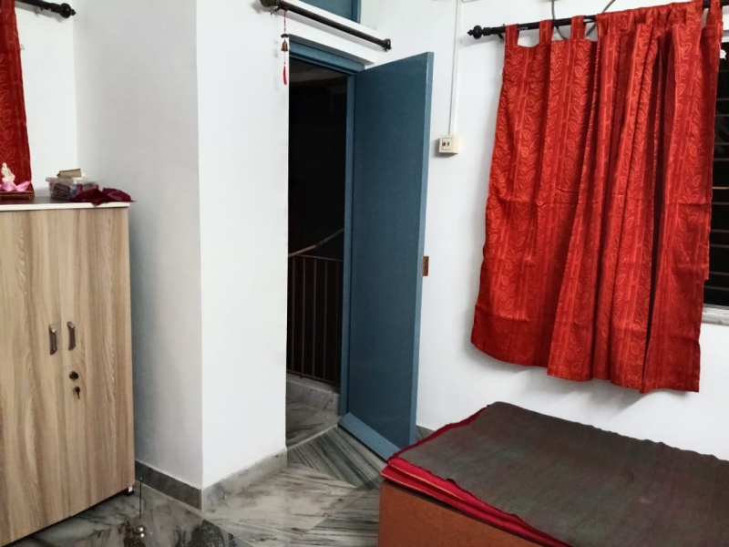 1 RK Apartment 300 Sq.ft. for Sale in Tollygunge, Kolkata