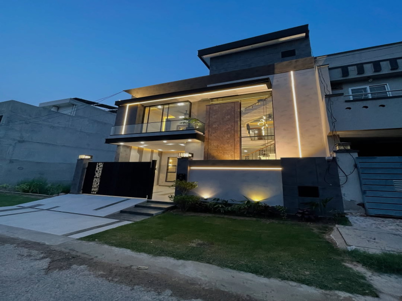 3 BHK House 2150 Sq.ft. for Sale in Old Dhamtari Road, Raipur