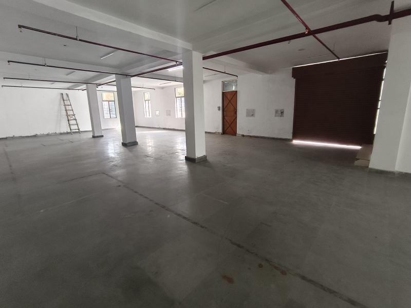  Factory 100000 Sq.ft. for Rent in Sector 63 Noida