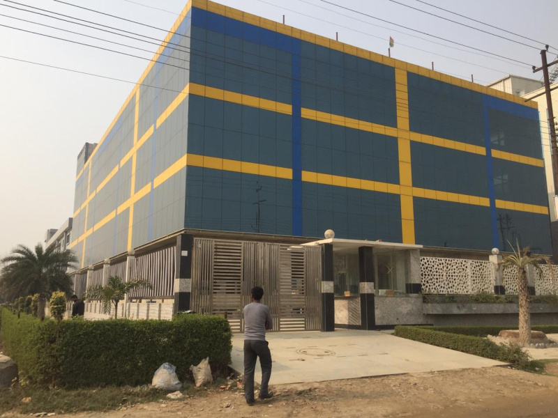  Factory 14000 Sq.ft. for Sale in Block H Sector 63, Noida