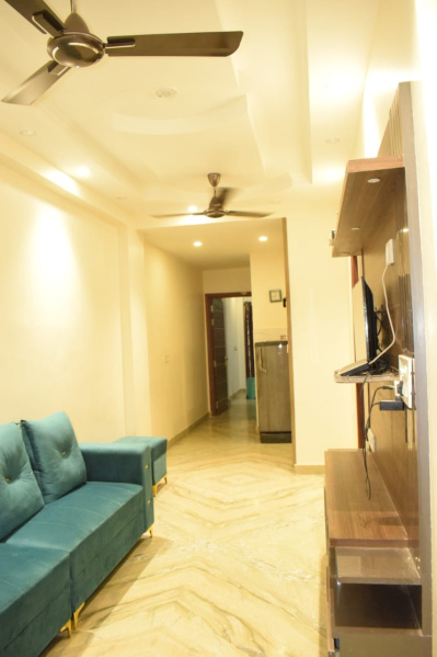 3 BHK Apartment 900 Sq.ft. for Sale in Bhola Nath Nagar, Shahdara, Delhi