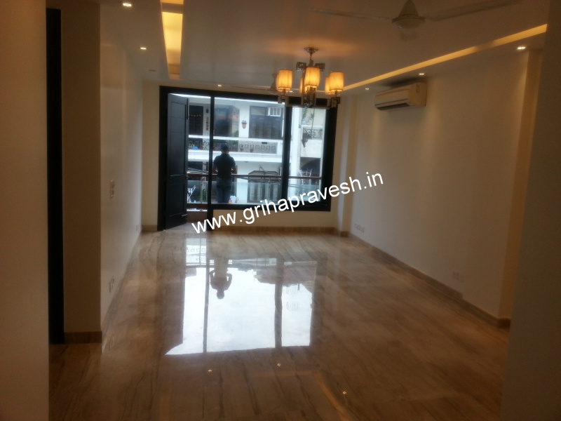 3 BHK Builder Floor 325 Sq. Yards for Sale in Defence Colony, Delhi