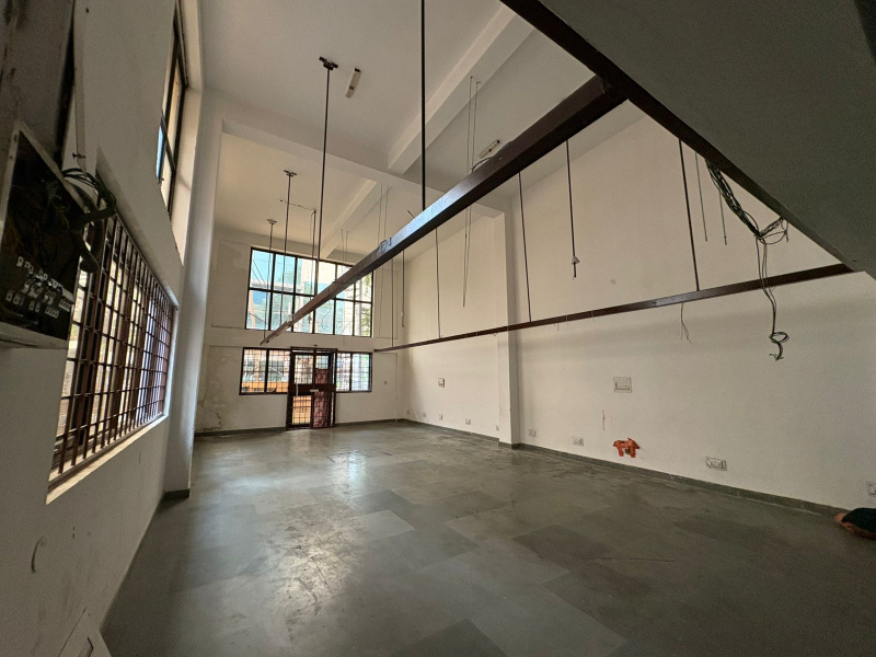  Factory 7000 Sq.ft. for Sale in Phase V Udyog Vihar, Gurgaon