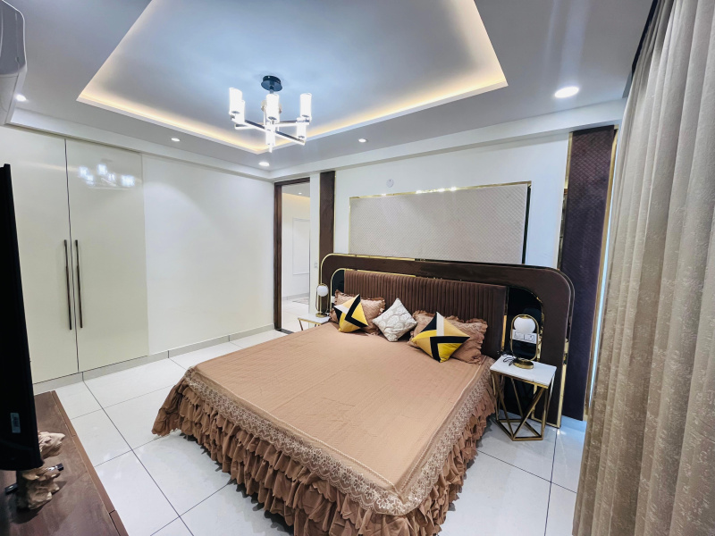 3.5 BHK 2450 Sq.ft. Apartment for Sale in Ambala Highway, Zirakpur