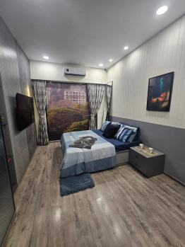 2 BHK Builder Floor for Sale in Andheri West, Mumbai