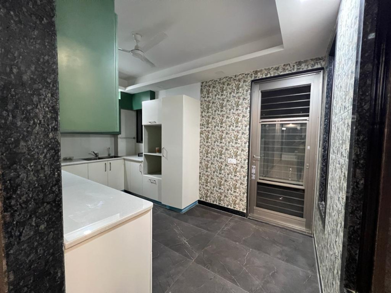 3 BHK Builder Floor 1550 Sq.ft. for Rent in Nirvana Country, Gurgaon