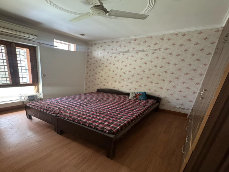 3 BHK Apartment 1935 Sq.ft. for Rent in Sushant Lok Phase I, Gurgaon