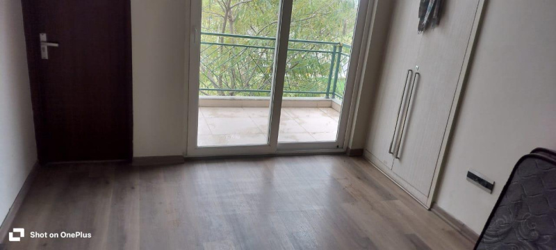 2.5 BHK Apartment 180 Sq.ft. for Rent in Sector 33 Gurgaon