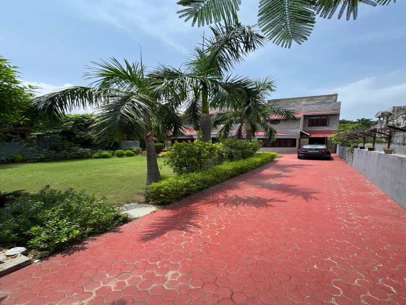 6 BHK House 500 Sq. Meter for Sale in Sigma 2, Greater Noida