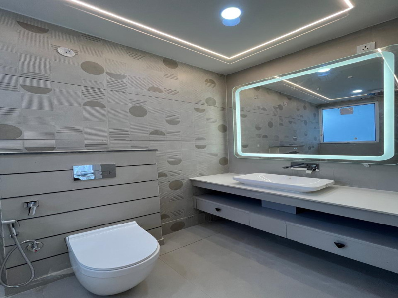 3 BHK Builder Floor 2050 Sq.ft. for Sale in Laxman Chowk, Dehradun