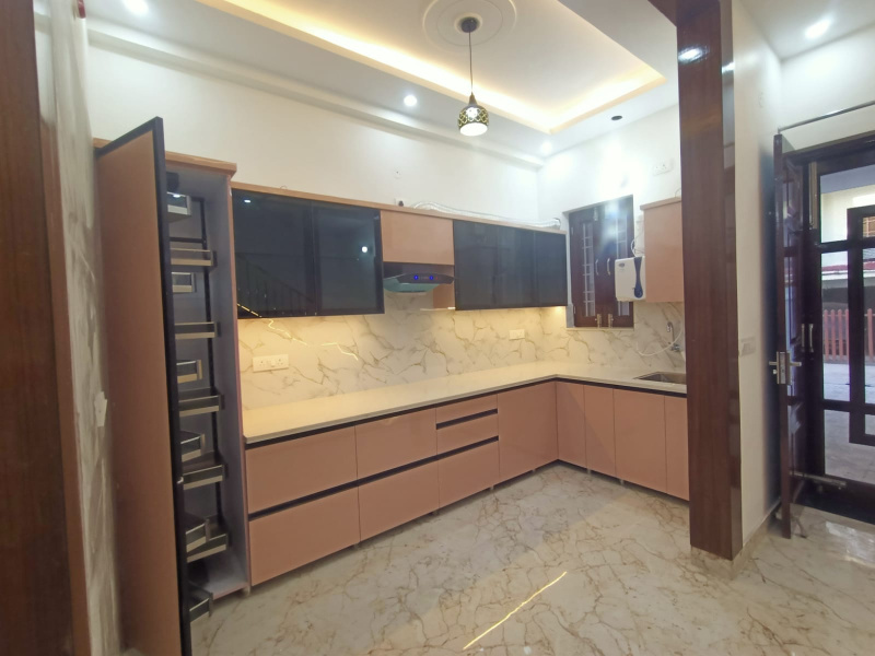 3 BHK 120 Sq. Yards House for Sale in Sahastradhara