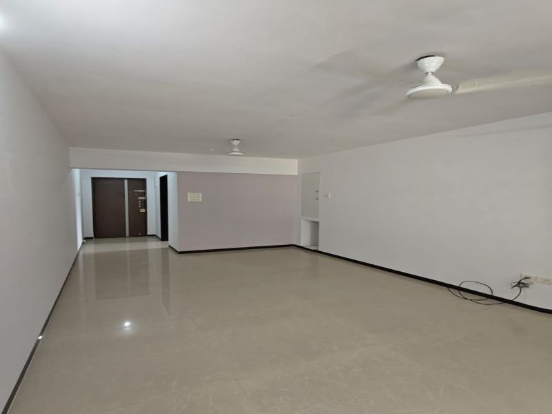 2 BHK 800 Sq.ft. Apartment for Rent in Upper Govind Nagar, Malad East, Mumbai