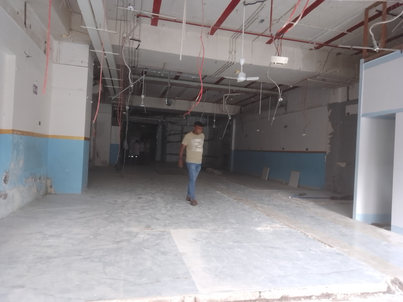  2500 Sq.ft. Showroom for Rent in Andheri Kurla Road, Andheri East, Mumbai