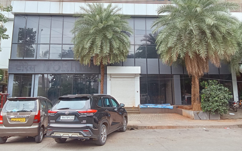  6000 Sq.ft. Showroom for Rent in Mahavir Nagar Kandivali West, Mumbai