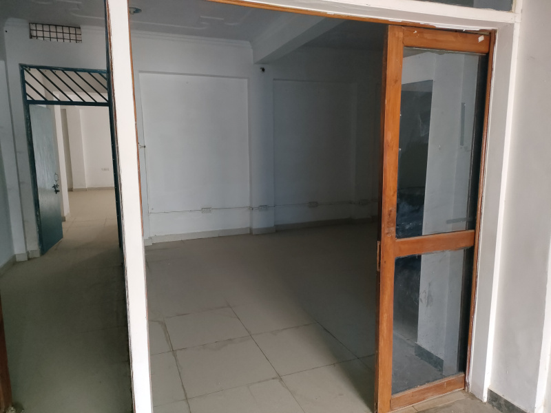  Warehouse 5000 Sq.ft. for Rent in Kalli Paschim, Lucknow