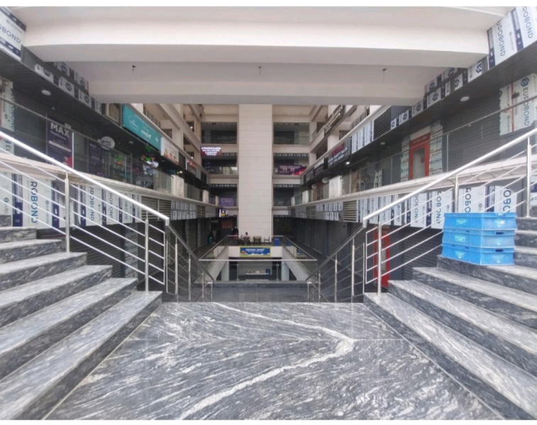  Commercial Shop 342 Sq.ft. for Sale in Techzone 4, Greater Noida