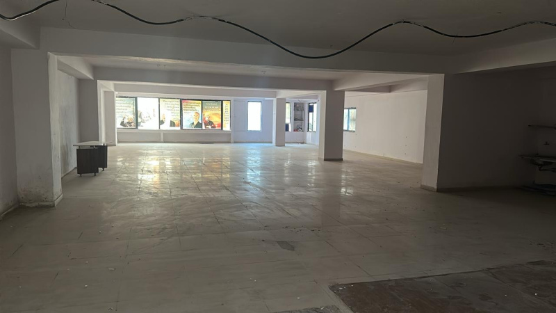  Office Space 3814 Sq.ft. for Sale in R N T Marg, Indore