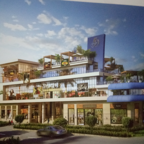  Commercial Shop 100 Sq.ft. for Sale in Sector 50 Noida
