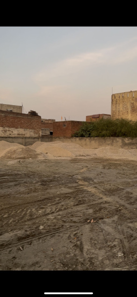  Commercial Land 10500 Sq.ft. for Rent in Rohta Road, Meerut