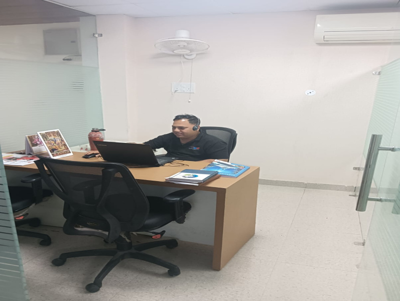  1300 Sq.ft. Office Space for Rent in Gulmohar Colony, Bhopal