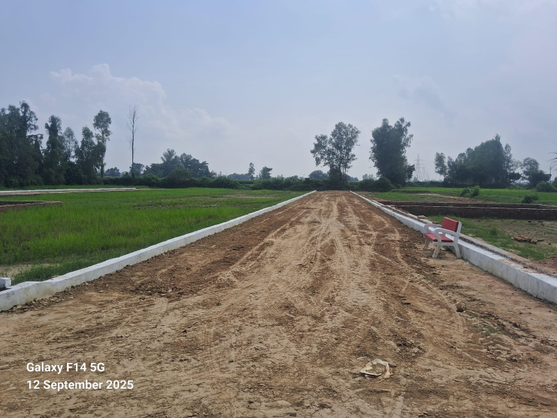  900 Sq.ft. Residential Plot for Sale in Chinhat Satrik Road, Lucknow