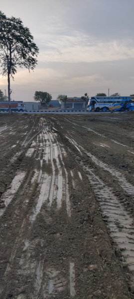  Agricultural Land 25000 Sq.ft. for Rent in Ahmedabad Cantonment