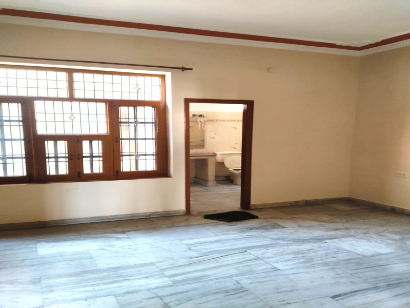 2 BHK 2000 Sq.ft. Builder Floor for Rent in 66 Feet Road, Jalandhar