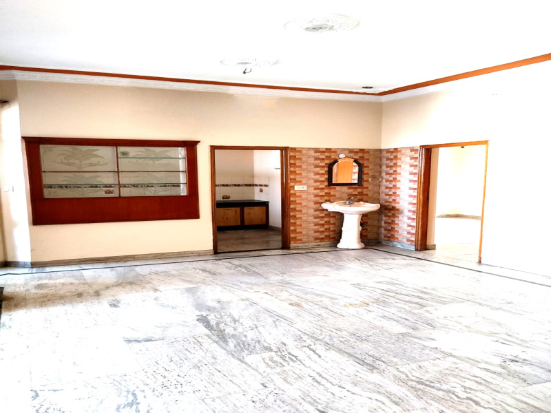 2 BHK 2000 Sq.ft. Builder Floor for Rent in 66 Feet Road, Jalandhar