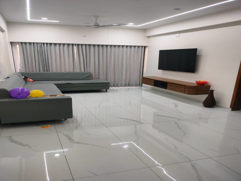 3 BHK Apartment 1470 Sq.ft. for Sale in Karamsad, Anand