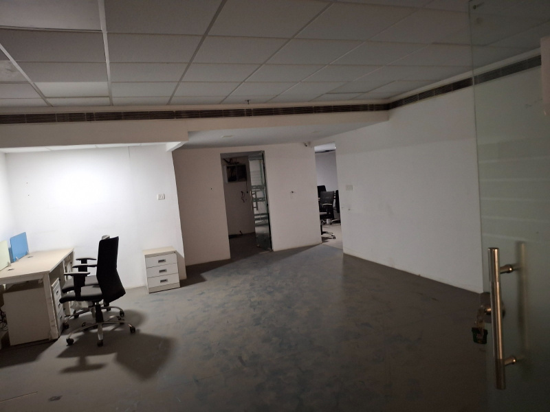  Office Space 5600 Sq.ft. for Rent in Shaikpet, Hyderabad