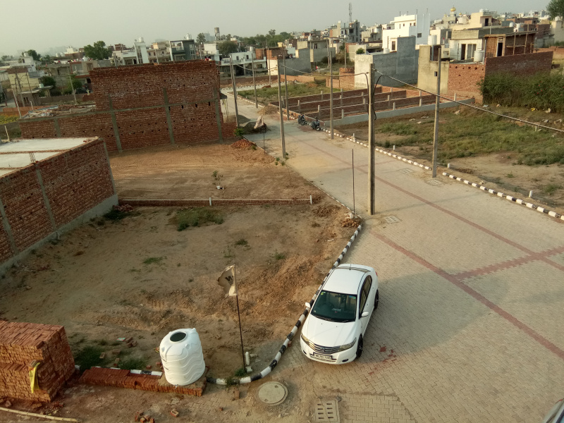  Residential Plot 110 Sq.ft. for Sale in Paragpur, Dera Bassi