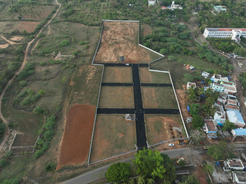  Commercial Land 900 Sq.ft. for Sale in Alagar Kovil, Madurai