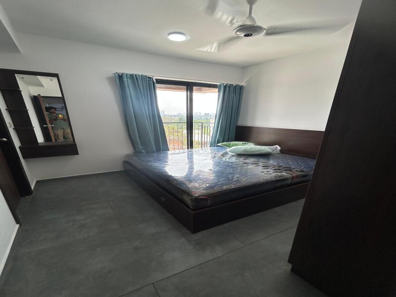 2 BHK Apartment 850 Sq.ft. for Rent in Vytilla, Kochi