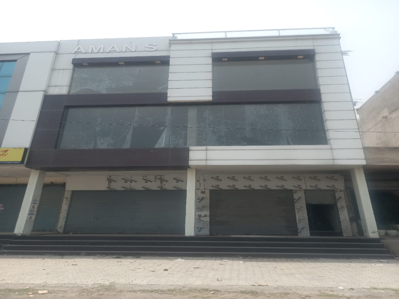  Showroom 2100 Sq.ft. for Rent in Model Town Phase II, Bathinda