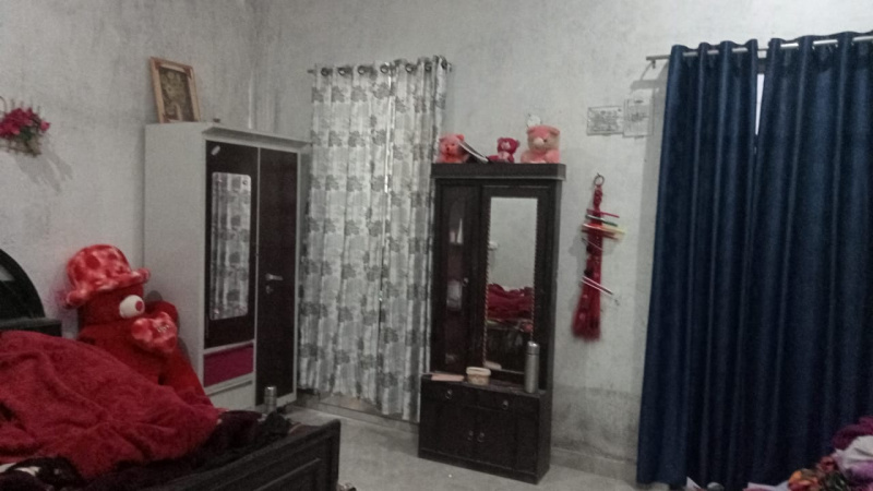 2 BHK House 1800 Sq.ft. for Sale in Izzatnagar, Bareilly