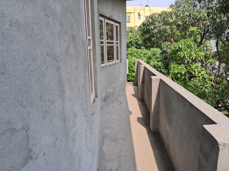  Showroom 1200 Sq.ft. for Rent in Malla Gorakhpur, Haldwani