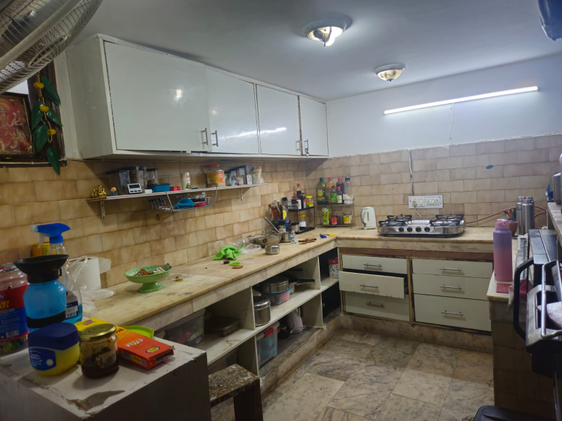  1800 Sq.ft. Office Space for Sale in South Extension Part I, Delhi