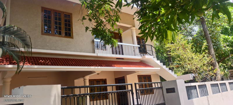 5 BHK House 2800 Sq.ft. for Sale in Guruvayur, Thrissur