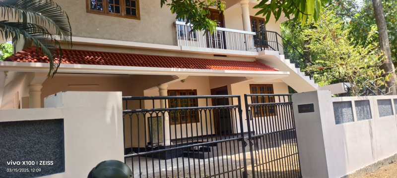 5 BHK House 2800 Sq.ft. for Sale in Guruvayur, Thrissur