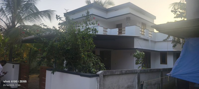 4 BHK House 1700 Sq.ft. for Sale in Guruvayur, Thrissur