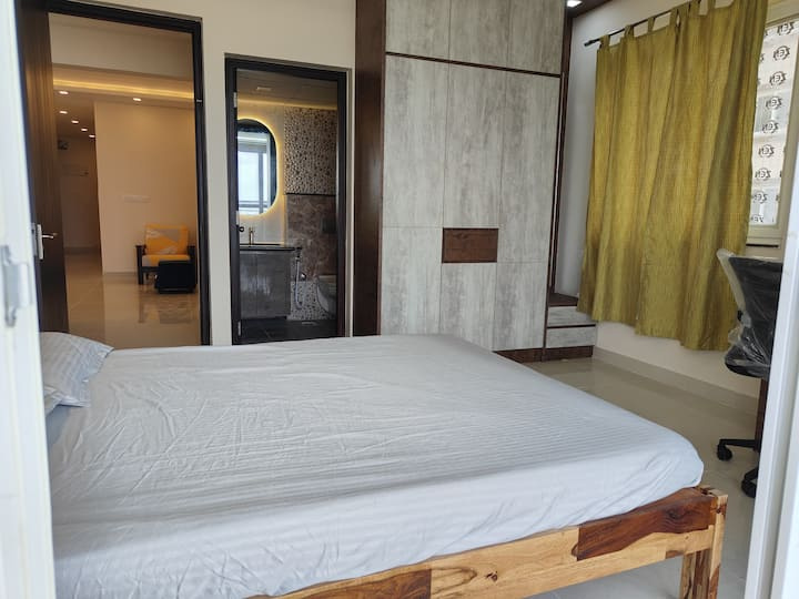 3 BHK Apartment 1857 Sq.ft. for Rent in Old Madras Road, Bangalore