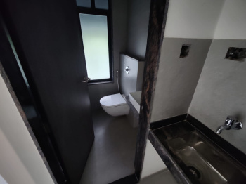  Commercial Shop for Rent in Viman Nagar, Pune