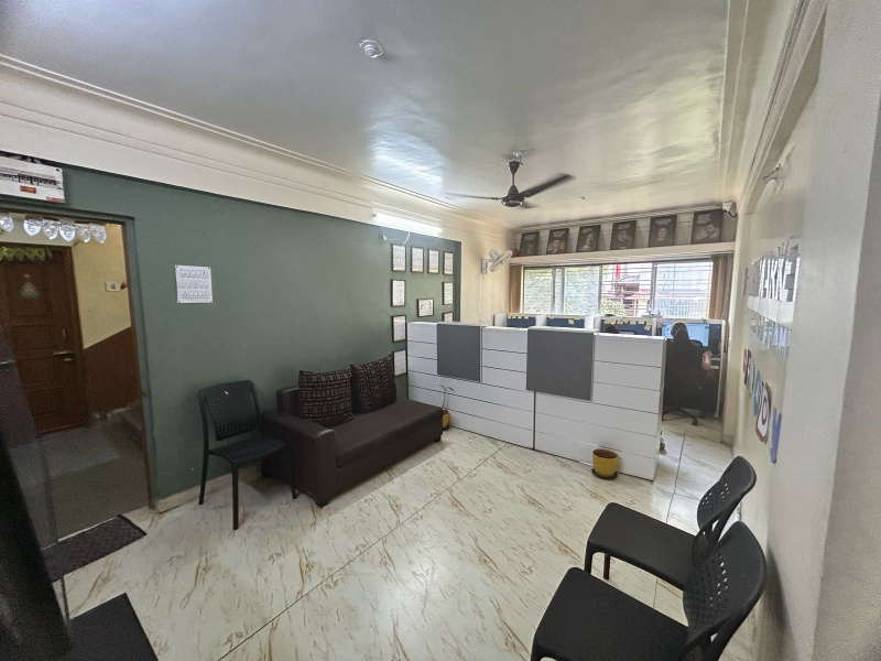  Office Space 1100 Sq.ft. for Rent in Adarsh Colony, Pune