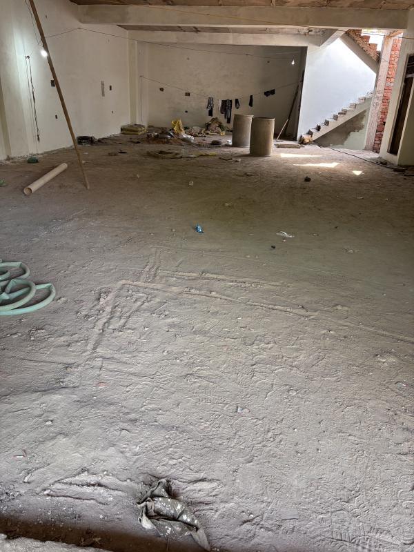  Showroom 5400 Sq.ft. for Rent in Kalindi Vihar, Agra